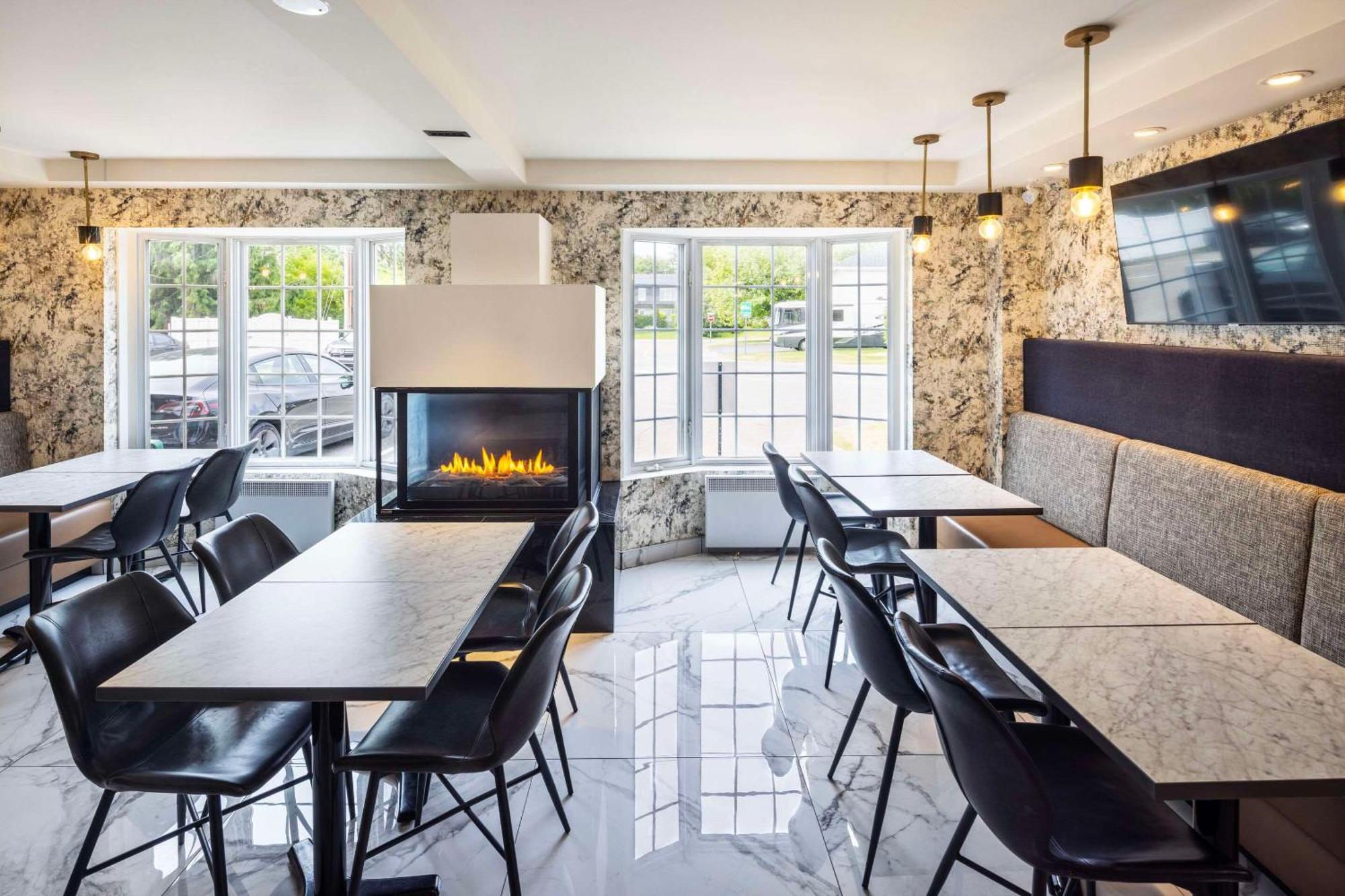 Les Suites De Laviolette Ascend Hotel Collection Trois-Rivieres Luaran gambar