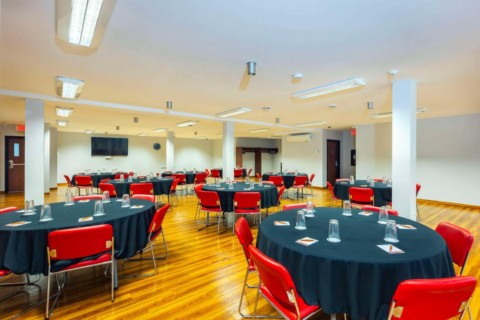 Les Suites De Laviolette Ascend Hotel Collection Trois-Rivieres Luaran gambar