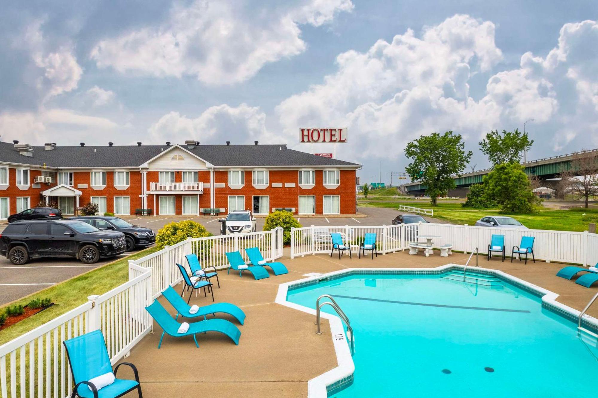 Les Suites De Laviolette Ascend Hotel Collection Trois-Rivieres Luaran gambar