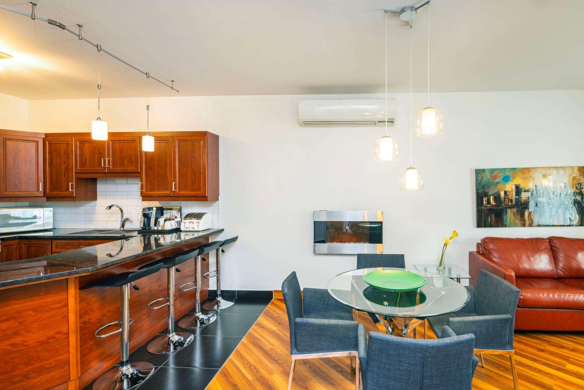 Les Suites De Laviolette Ascend Hotel Collection Trois-Rivieres Luaran gambar