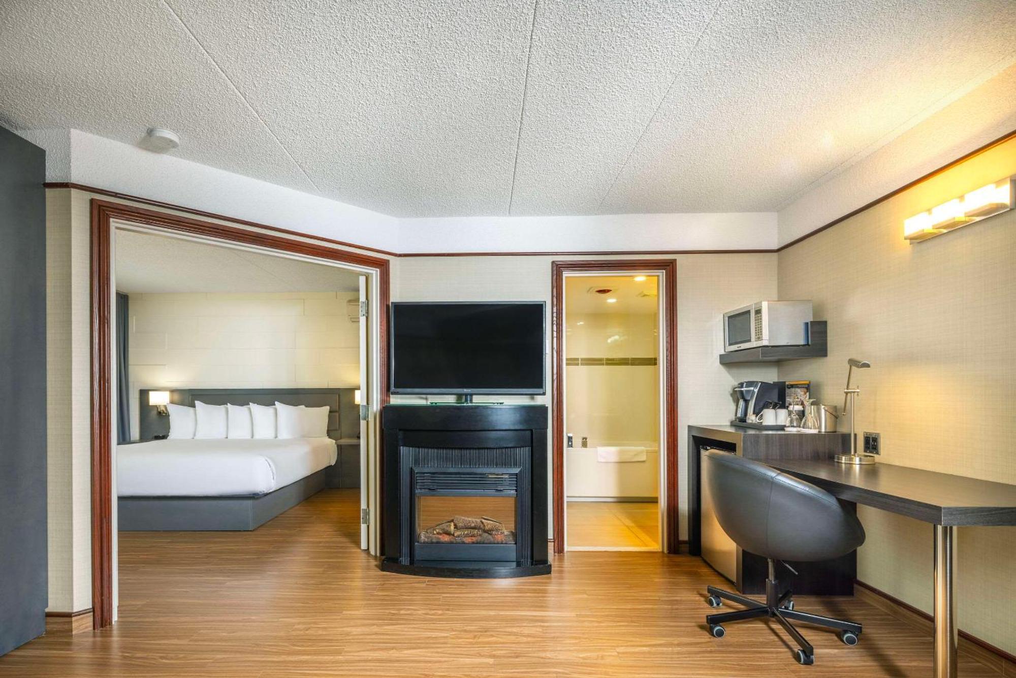 Les Suites De Laviolette Ascend Hotel Collection Trois-Rivieres Luaran gambar