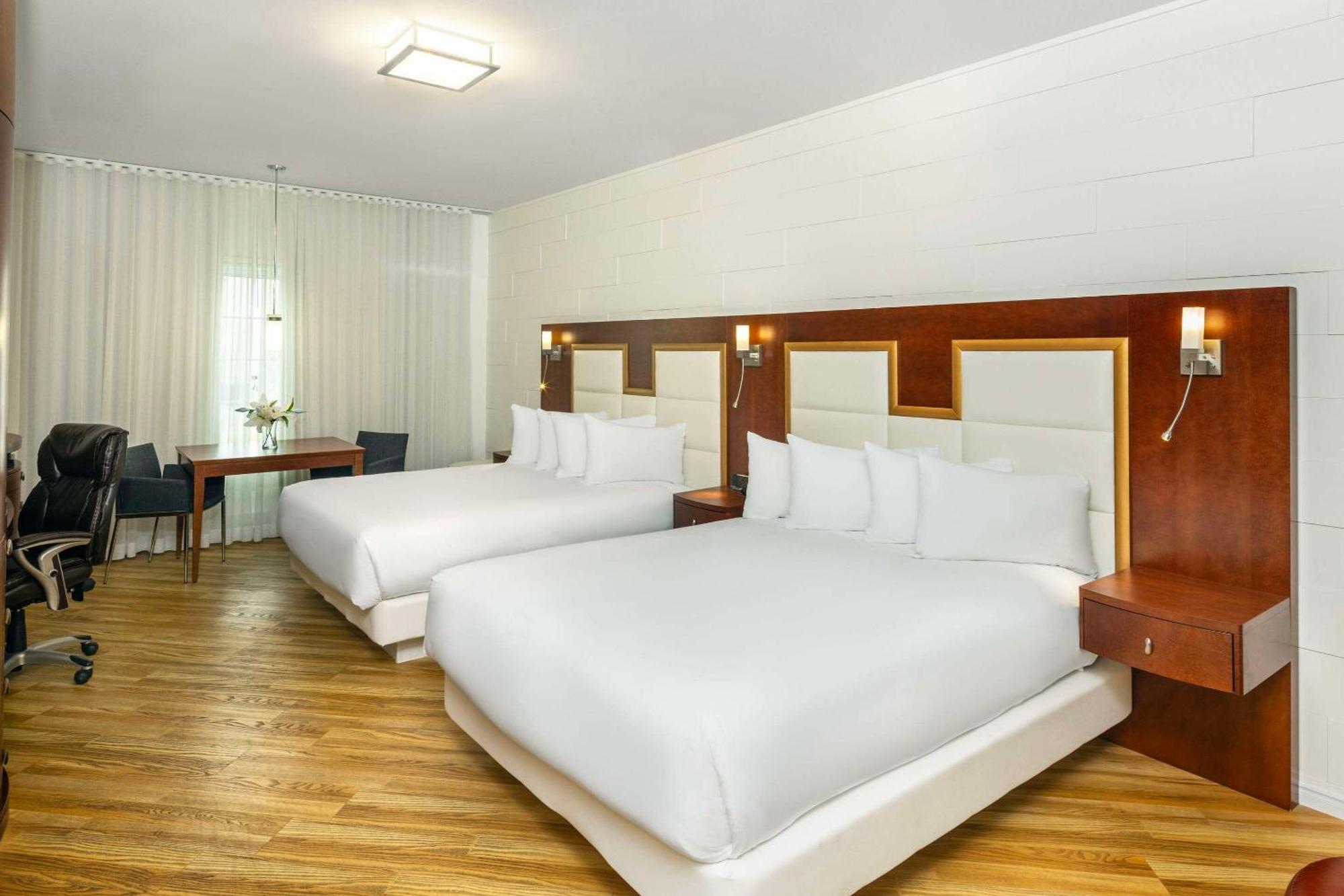 Les Suites De Laviolette Ascend Hotel Collection Trois-Rivieres Luaran gambar